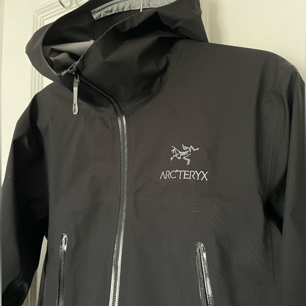 Arc’tyrex Beta Shell men’s jacket- Gore-Tex